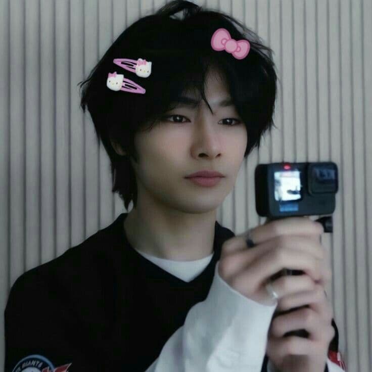Stray Kids (SKZ)